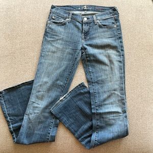 7 for all Mankind Slight Flare/Bootcut Jeans in 26